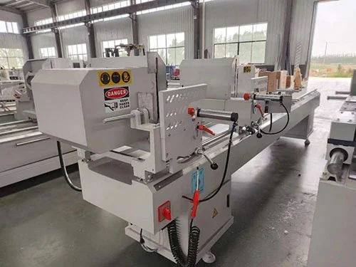 400mm Double Head precision Cutting Saw PVC Window Profile Processing Equipment