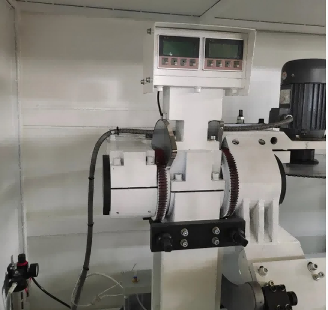 Ganap na Awtomatikong Heavy Duty Curtain Wall Notching Saw