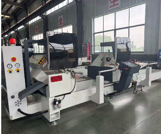 Mataas na katumpakan ng CNC Double-head Cutting Saw para sa 45° at 90° Cutting