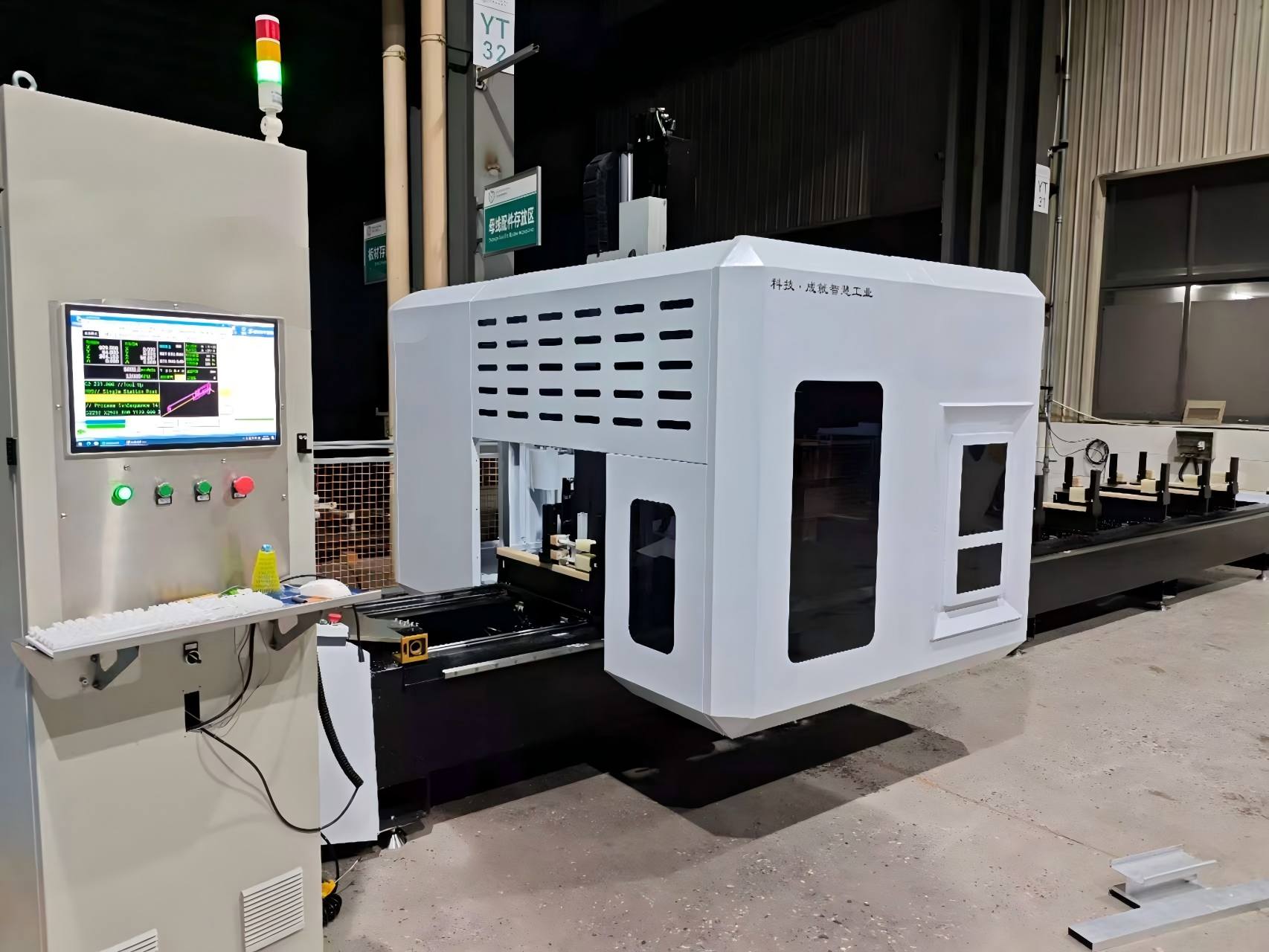 High-Precision 5-Axis Gantry Machining Center para sa Curtain Wall Components
